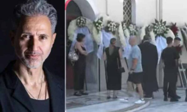 Κηδεία Δημήτρη Κόκοτα: “Ράγισε” καρδιές η σύζυγός του, Κατερίνα Πετράκη στον επικήδειο: «Η ψυχή που αγάπησα είναι μαζί μας»