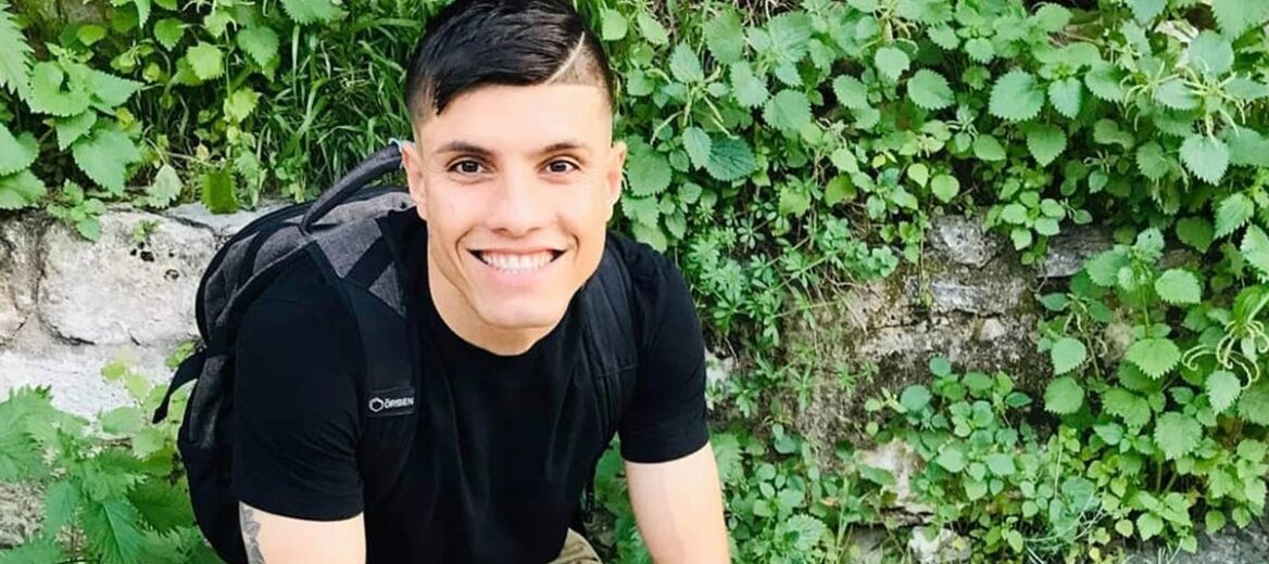 Κυψέλη: «Δεν μπορούμε να το πιστέψουμε», λέει σοκαρισμένο το ζευγάρι των Αμερικανών που «υιοθέτησε» τον 26χρονο Αφγανό στη Λέσβο