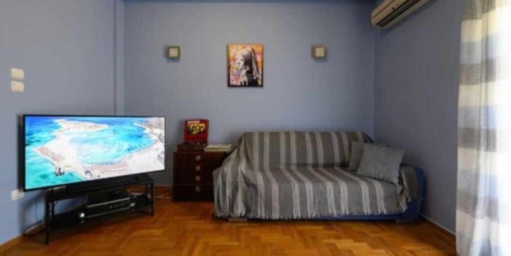 Κυψέλη: Άγρια δολοφονία ο θάνατος του βρέφους – Το μαχαίρωσαν πάνω από 10 φορές