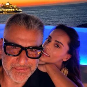 Λιάγκας – Αντωνά: Η βόλτα με σκάφος στην πιο “εντυπωσιακή” παραλία της Ελλάδας-“Και μη σφαχτείτε…”
