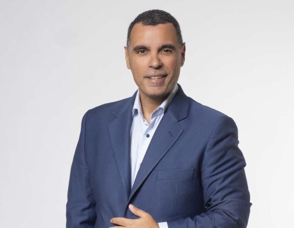«Monobala» με τον Πάνο Βόγλη: Πρεμιέρα σεζόν, την Κυριακή 23 Αυγούστου, στον ΣΚΑΪ