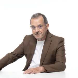 Ο Παύλος Τσίμας  με διευρυμένο ρόλο στην AlterEgoMedia – Η ανακοίνωση του MEGA