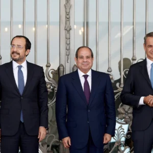 Μητσοτάκης από την Αίγυπτο: Η Ελλάδα δεν απειλεί κανέναν – Σταθερότητα δεν σημαίνει υποχωρητικότητα ούτε ανοχή σε τετελεσμένα (βίντεο)