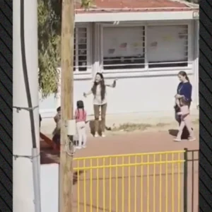 Σε έξαλλη κατάσταση διευθύντρια σε νηπιαγωγείο στα Άνω Λιόσια φωνάζει στα παιδάκια: «Έτσι και χαλάσετε πράγμα, σας έφαγα»  – Αποφασίστηκε η μετακίνησή της (Βίντεο)