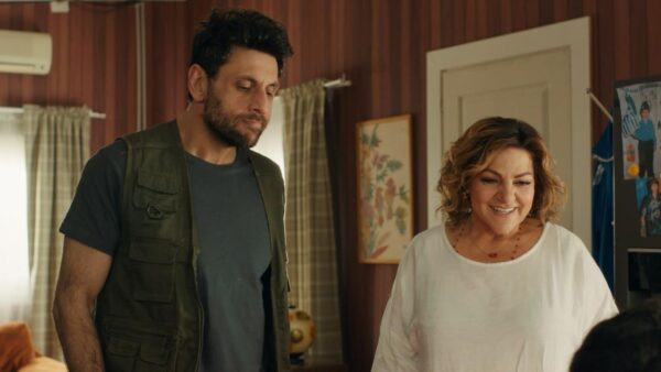 «Κάμπινγκ»: Απόψε στις 21:00 η πρεμιέρα – Όλα όσα θα δούμε στην κωμική σειρά του MEGA  – Τρέϊλερ