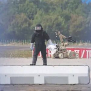 Γερμανία: Η Ρωσία πίσω από την επίθεση με drones στο αεροδρόμιο της Λειψίας – Κλείνει το ρωσικό προξενείο στη Βόννη