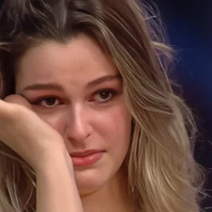 GNTM: Ξέσπασε σε κλάματα διαγωνιζόμενη μετά τα σχόλια για τη σιλουέτα της –  «Θα μπορούσες να είσαι στην κατηγορία light plus size;», της είπε η Μαγγίρα – Βίντεο
