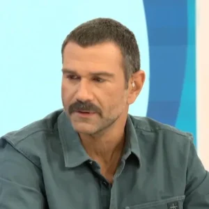 Τάσος Ιορδανίδης:  «Η επίσκεψη ήταν  500 ευρώ – Μου πίεζε τα χέρια για να δει εάν έχω δυσανεξία»
