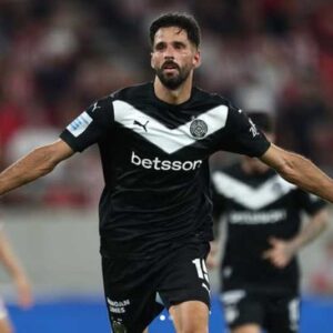 Ολυμπιακός – ΟΦΗ 0-1: Κρητική μπαλωθιά στο ντεμπούτο του Ιμανόλ και… αποθέωση για Μεντιλίμπαρ!
