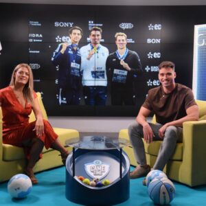 Ο Απόστολος Χρήστου στο Allwyn Game Time ρίχνει στην πισίνα τους Μπολτ, Τεντόγλου και Πετρούνια