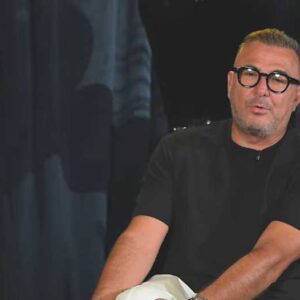 Αντώνης Ρέμος: «Ήθελαν να με δουν στα πατώματα, να τελειώνω, αλλά είμαι πολύ σκληρός για να πεθάνω» (βίντεο)