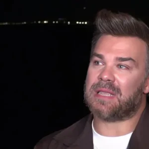 Δάκρυσε ο Γιώργος  Σαμπάνης για τον Γιώργο Μαζωνάκη:  Η ιστορία πίσω από το «Ένα Θαύμα»,  έγραψα τη μουσική, το άκουσε και με πήρε κλαίγοντας (βίντεο)