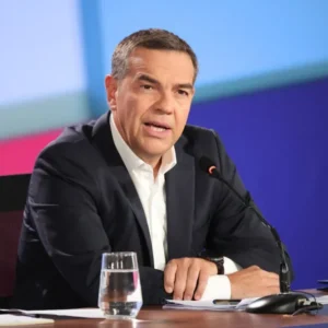 Τσίπρας από τη ΔΕΘ: Φορολόγηση των καταθέσεων για το 1% των πιο πλούσιων, μηνύματα στο ΠΑΣΟΚ και μετεκλογικές συνεργασίες, το «μου ’φαγες όλα τα δαχτυλίδια», η καλή επιτυχία στο Σαμαρά και η κριτική στον Καμμένο