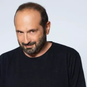 «Διαχωρίζω τη θέση μου» με τον Μάνο Βουλαρινό – Επιστρέφει δριμύτερος τη Δευτέρα 21 Σεπτεμβρίου – Τρέϊλερ