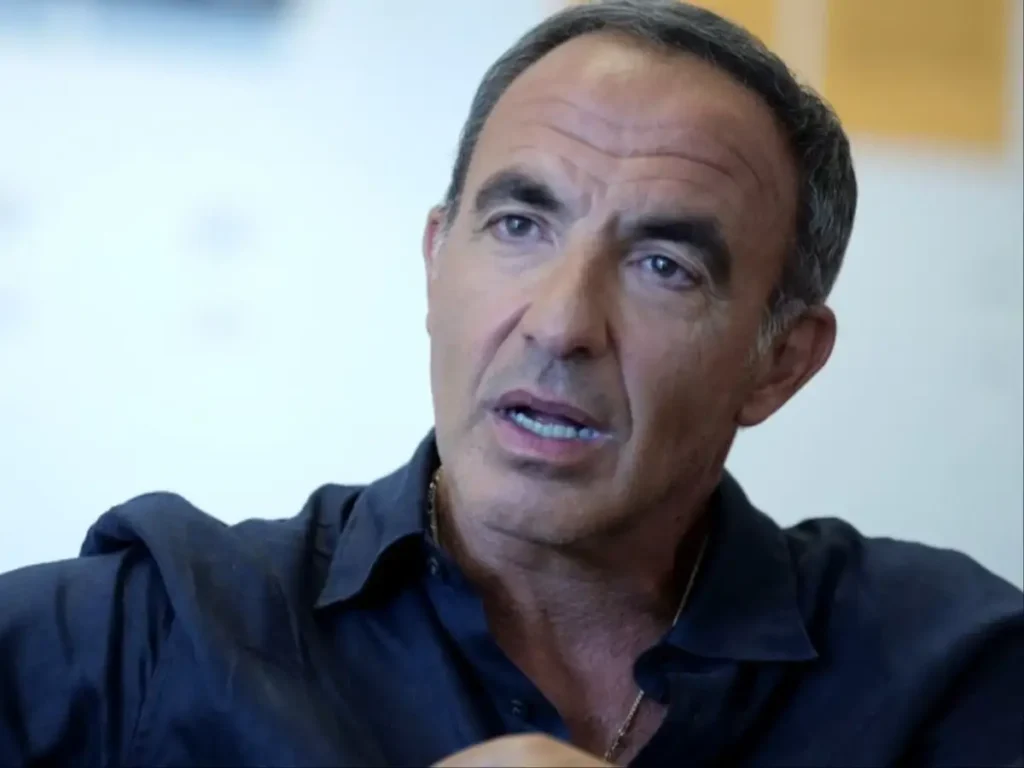 Νίκος Αλιάγας: Η ωραιότερη φωτογραφία μου ήταν η πιο σκληρή – Είναι η φωτογραφία του πατέρα μου την ώρα της κηδείας (βίντεο)