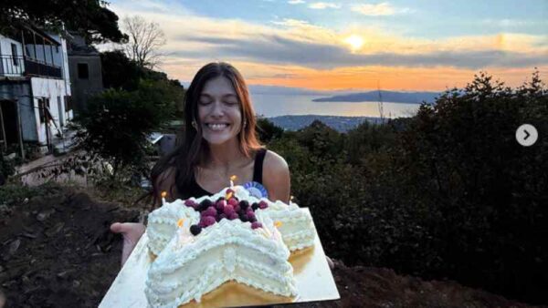 Η Κλέλια Ανδριολάτου έκλεισε τα 30 και τα γιόρτασε στο Πήλιο με την παρέα της (Φωτογραφίες&Βίντεο)