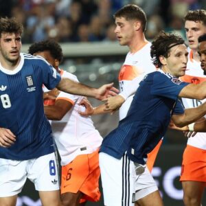 Ελλάδα – Ολλανδία 2-2: Έχασε τη νίκη λίγο πριν το σφύριγμα αλλά η πρωτιά είναι δική της!
