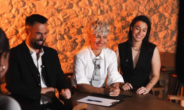 Γιώργος Παπαδόπουλος: Στα backstage του viral βίντεο με την Κάτια Σαμαντζή και την Τζένη Γεωργιάδη για το «Koukoutsi» τους