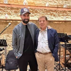Γιώργος Παπαδόπουλος: Υποδέχεται στο «Koukoutsi» τον Βαγγέλη Κονιτόπουλο σε μια συνεργασία-έκπληξη