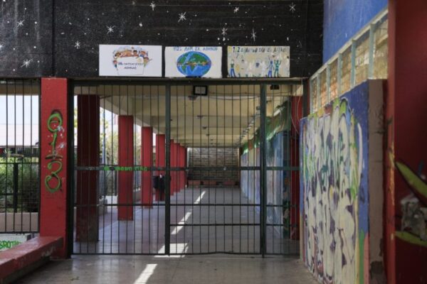 Ανοίγουν τη Δευτέρα 2 Νοεμβρίου τα σχολεία της Γκράβας αλλά χωρίς θέρμανση  – Ομόφωνη απόφαση του Δημοτικού Συμβουλίου στο Δήμο Αθηναίων