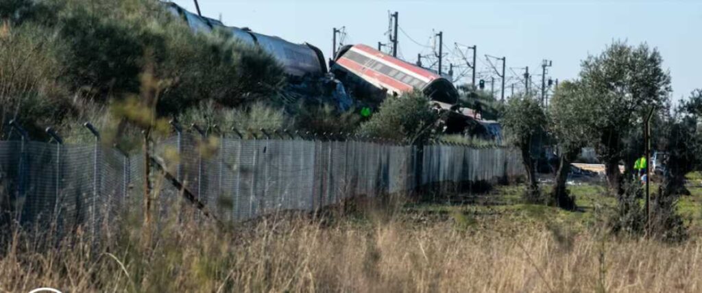 Τραγωδία στην Ισπανία: Τουλάχιστον 10 νεκροί σε σύγκρουση δύο τρένων στο Τολέδο- Φόβοι ότι οι νεκροί θα αυξηθούν δραματικά