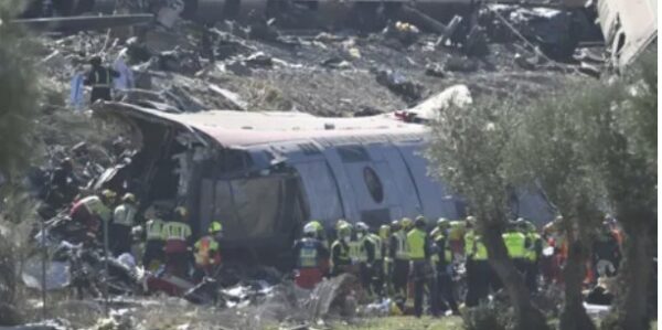 Τραγωδία στην Ισπανία: Τουλάχιστον 68 νεκροί  και 80 τραυματίες σε σύγκρουση τρένων υψηλής ταχύτητας στο Τολέδο  – Συγκλονιστικά βίντεο και μαρτυρίες