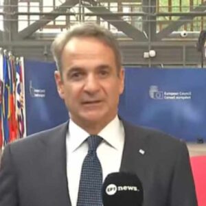 Μητσοτάκης από Βρυξέλες: Μεγαλύτερη ευελιξία για στήριξη έναντι της ενεργειακής ακρίβειας – «Όχι» σε μείωση του προϋπολογισμού της ΕΕ για τους αγρότες
