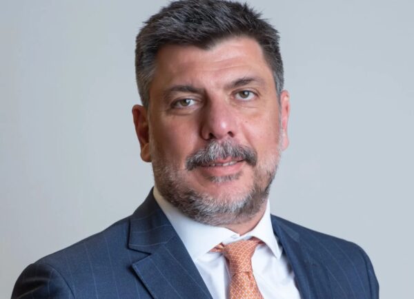 Ο Νίκος Νικολακόπουλος αναλαμβάνει καθήκοντα  Αντιπροέδρου του Ομίλου Κυριακού στην Ελλάδα