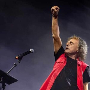 Βασίλης Παπακωνσταντίνου: Είμαι καλά και αναρρώνω στο σπίτι, χρειάζομαι λίγη ηρεμία αυτή την περίοδο