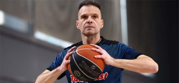 Σκάνδαλο στημένων αγώνων στο μπάσκετ: Αρχίζουν οι απολογίες – Πρώτος ο πρώην διαιτητής Παπαπέτρου –  «Έχω όλα τα παραστατικά», λέει για τις 820.000 ευρώ που βρέθηκαν σπίτι του