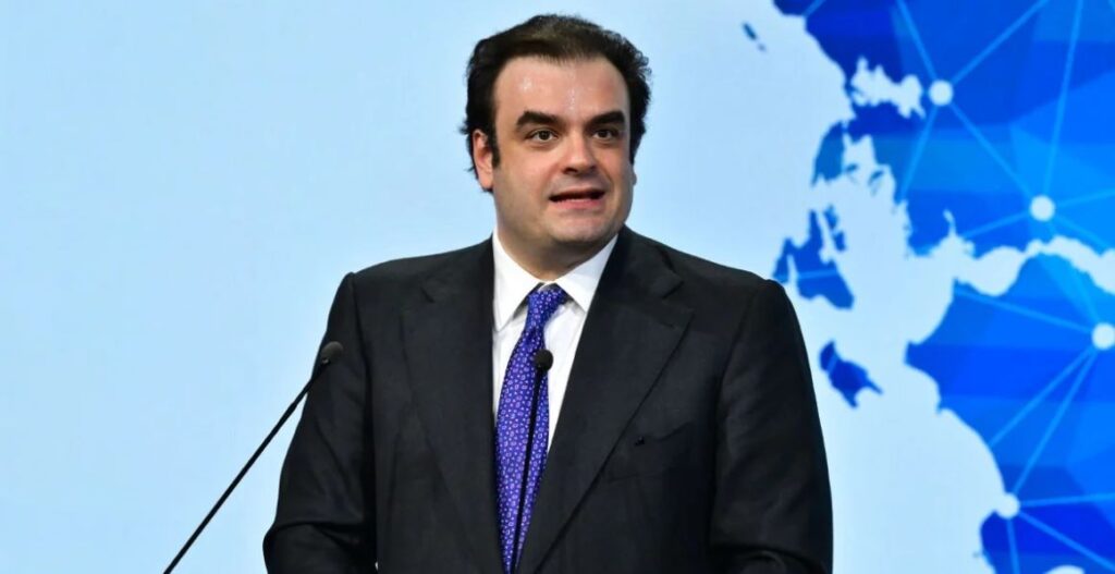 Αύξηση 30% στο επίδομα θέρμανσης σε σχέση με πέρσι, ανακοίνωσε ο Κυριάκος Πιερρακάκης