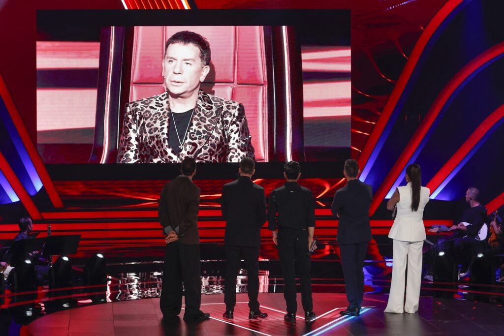 The Voice: Απόψε η πρεμιέρα με το αφιέρωμα στον Γιώργο Μαζωνάκη – Συγκινούν οι coaches – «Όλα έχουν άλλη βαρύτητα»